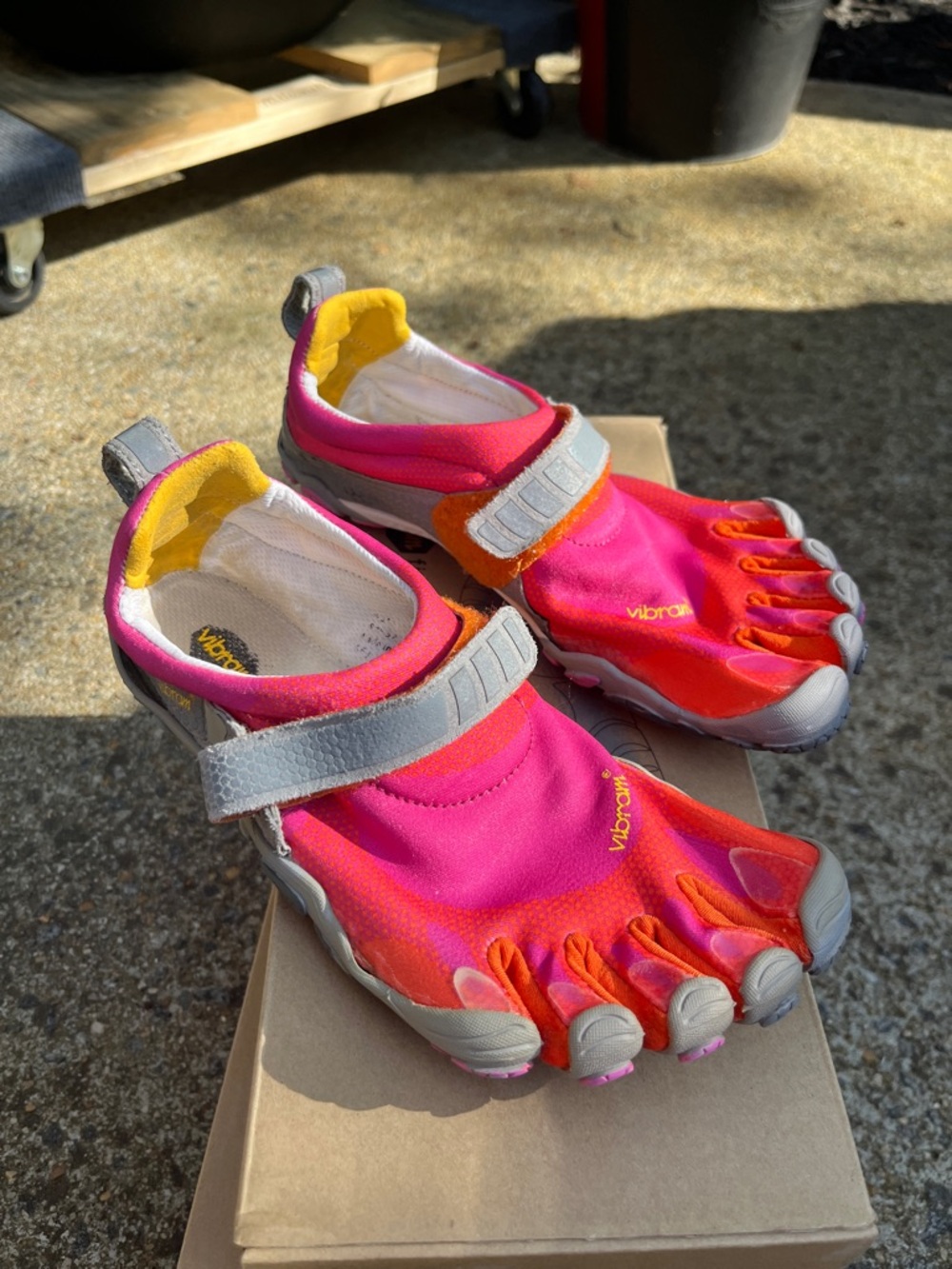 Vibram Kids Toe Shoes in Pink, Orange and Gray